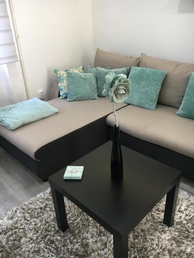 Apartman Mercedes Сегед Экстерьер фото