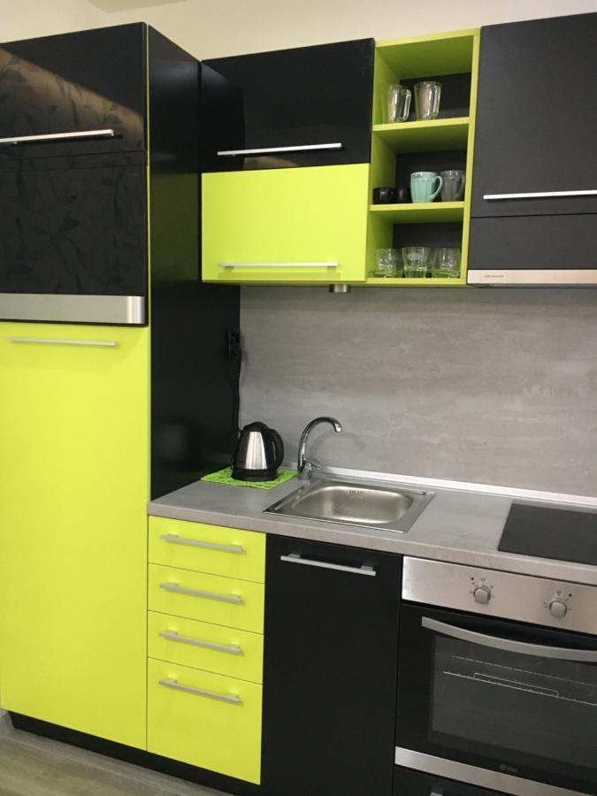 Apartman Mercedes Сегед Экстерьер фото
